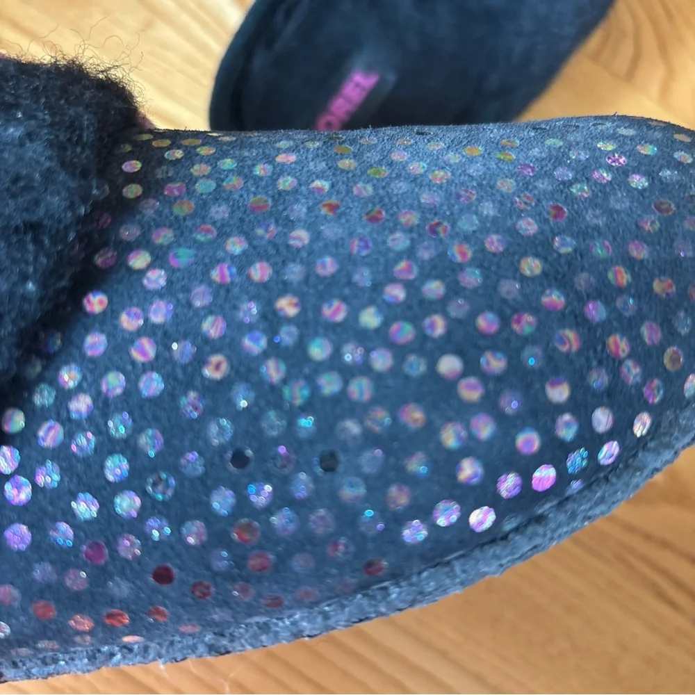 Sorel Nakiska II Slippers Slides Black Iridescent Faux Fur Youth Girls Size 5